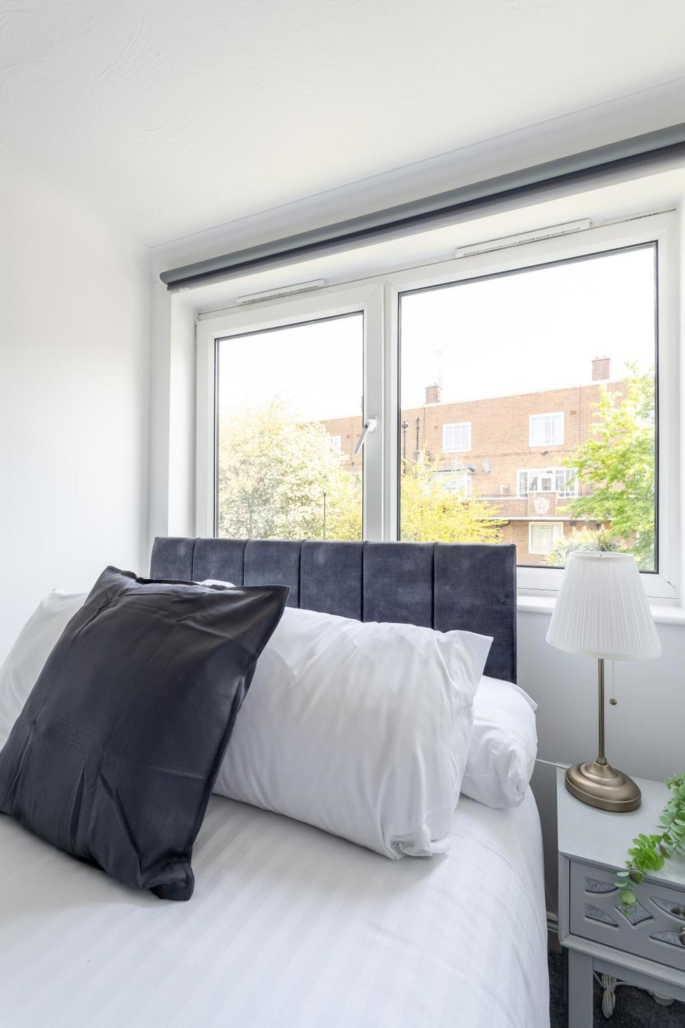 Centrally Located Islington * Лондон